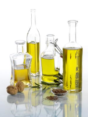 Öl erhitzen - Welches Fett zum Braten oder Frittieren?  Rapsöl erhitzen - Olivenöl erhitzen - Öle erhitzen - welches Öl zum frittieren - Sonnenblumenöl - Olivenöl - Kokosfett - Palmfett - Butterfett - Butterschmalz