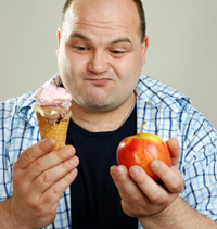 Schlank Denken - Abnehmen beginnt im Kopf - mental abnehmen - gesund abnehmen - Übergewicht - schlanker Körper - dick sein ungesund - nur noch ans Essen denken - Sättigungsgefühl - Hunger - Gewicht