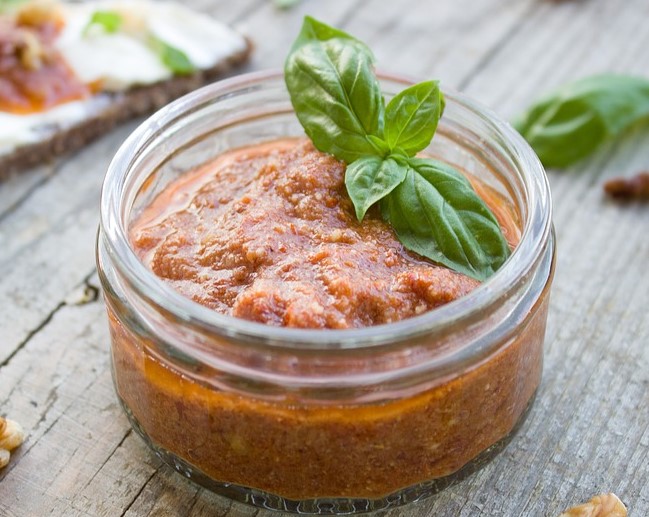 Tomatencreme mit Feta