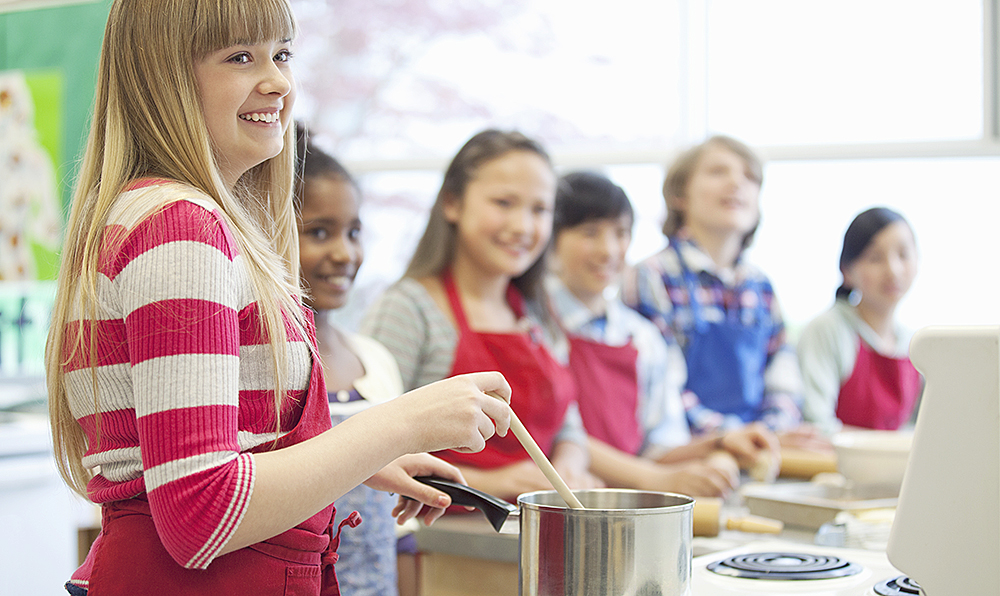 Schulische Ernährungsbildung: Essgenuss lernen